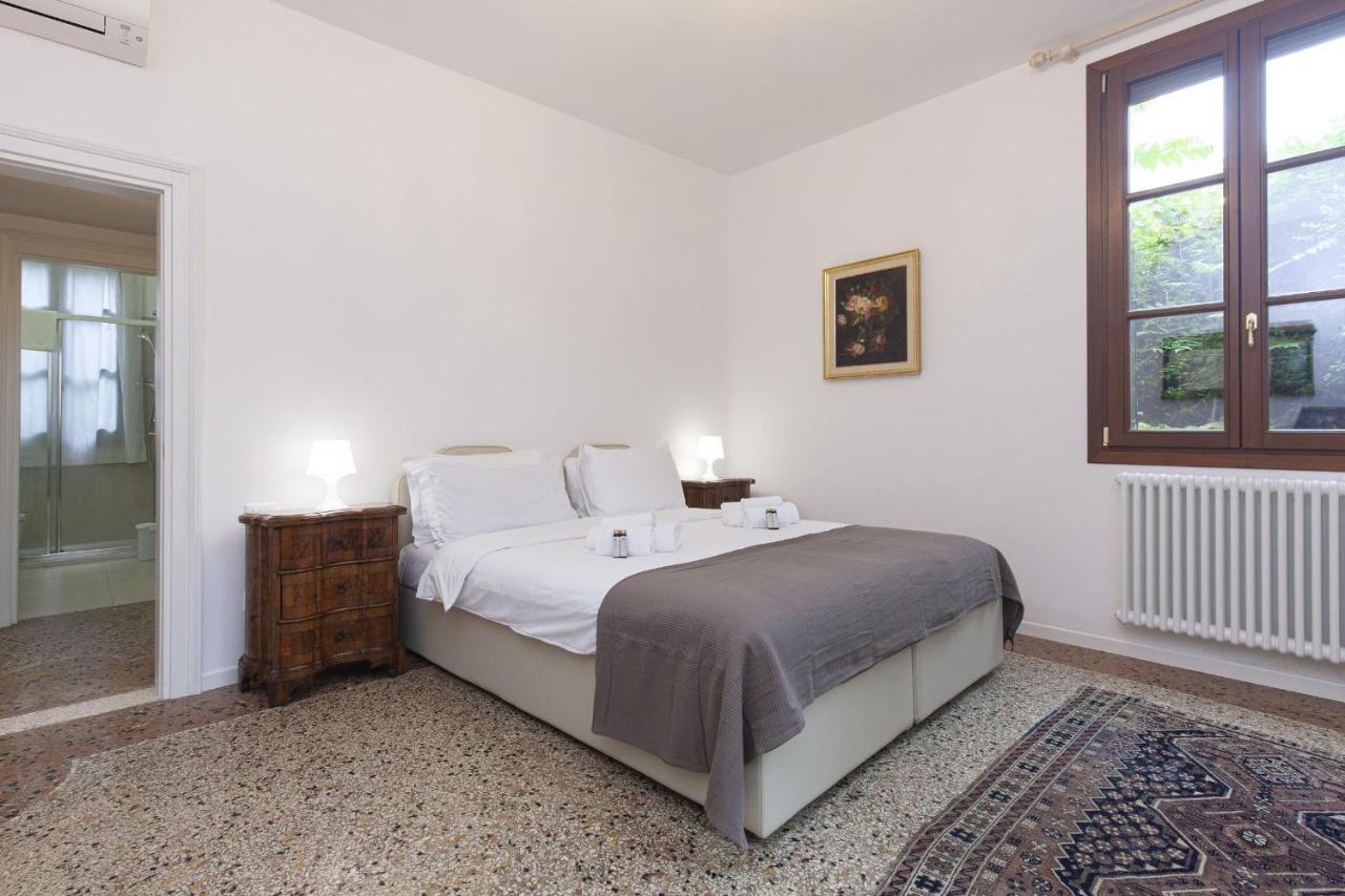 Residence Santa Marta By Halldis Venedig Exterior foto