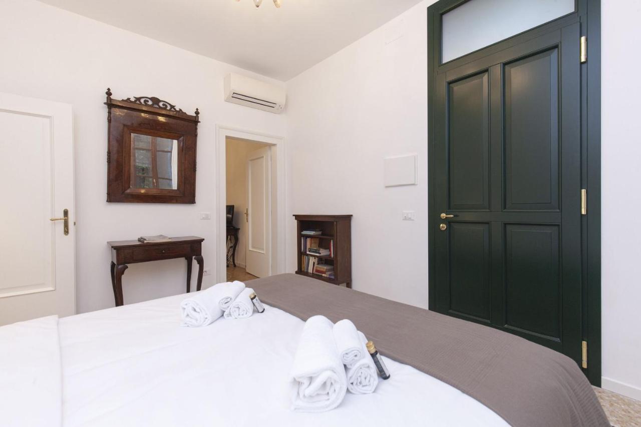 Residence Santa Marta By Halldis Venedig Exterior foto